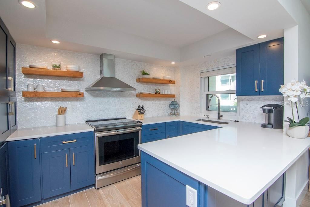 For Rent: $6,990 (3 beds, 2 baths, 1345 Square Feet)