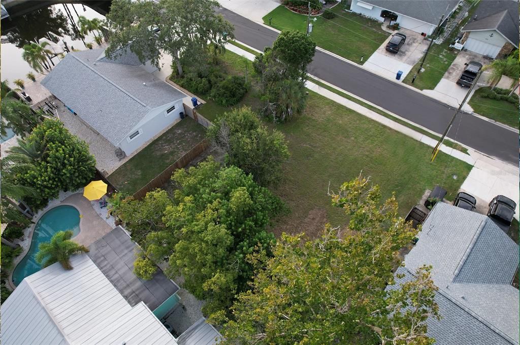 Vendido Recientemente: $134,900 (0.14 acres)