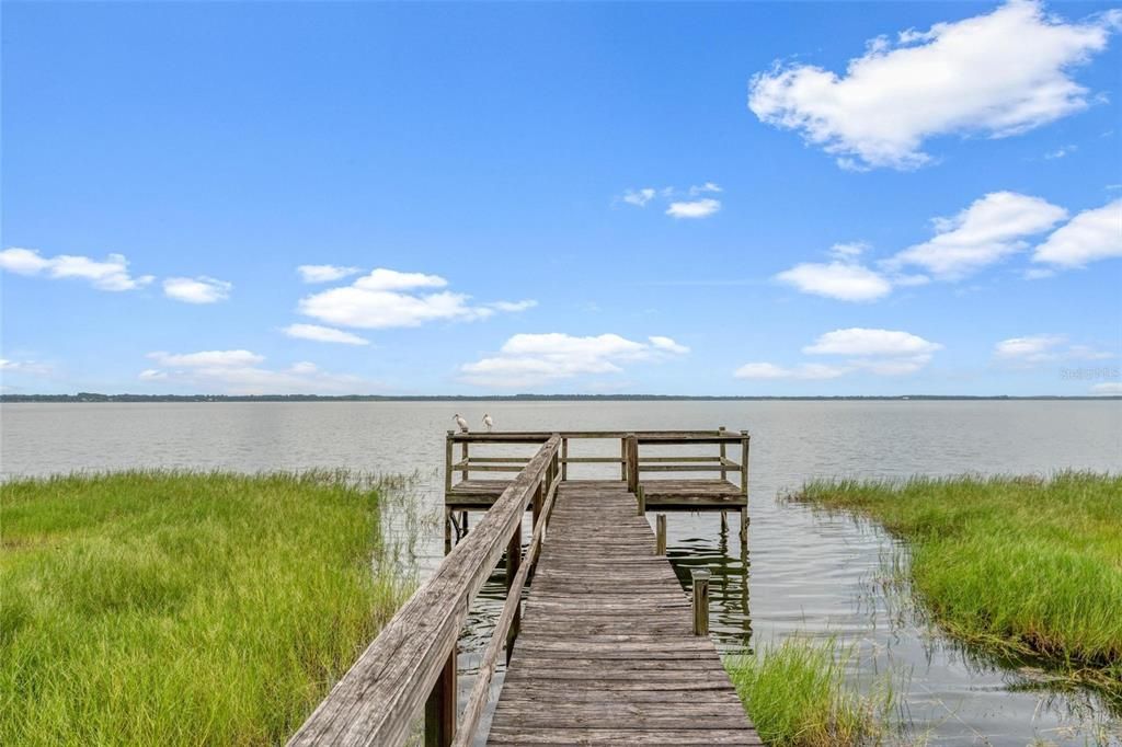 待售: $225,000 (2 贝兹, 2 浴室, 1594 平方英尺)