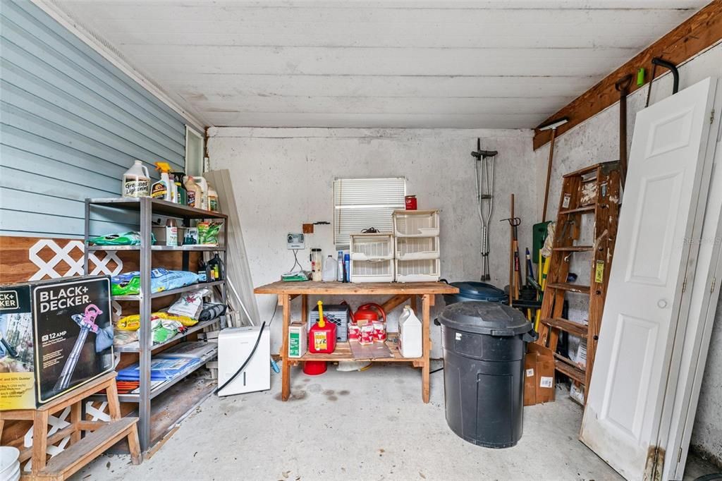 待售: $225,000 (2 贝兹, 2 浴室, 1594 平方英尺)