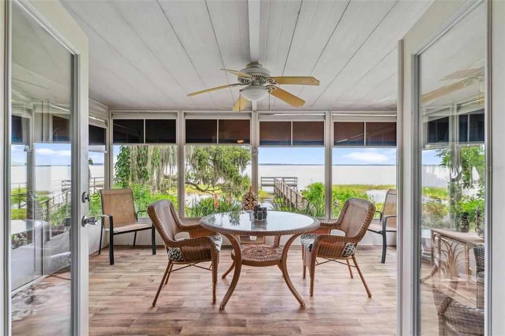 待售: $225,000 (2 贝兹, 2 浴室, 1594 平方英尺)