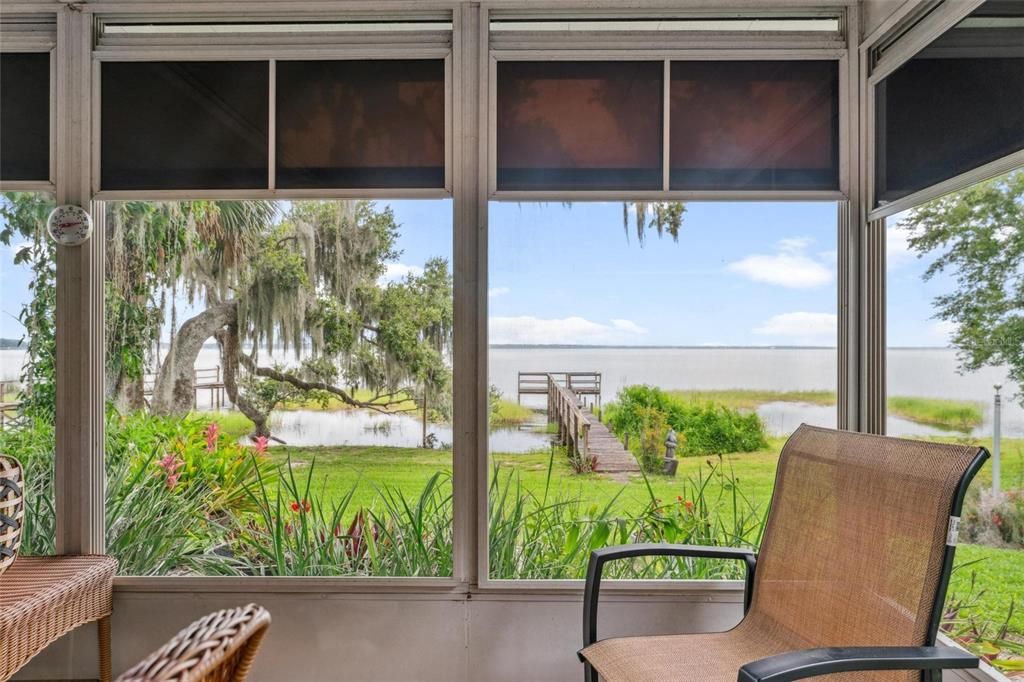 待售: $225,000 (2 贝兹, 2 浴室, 1594 平方英尺)