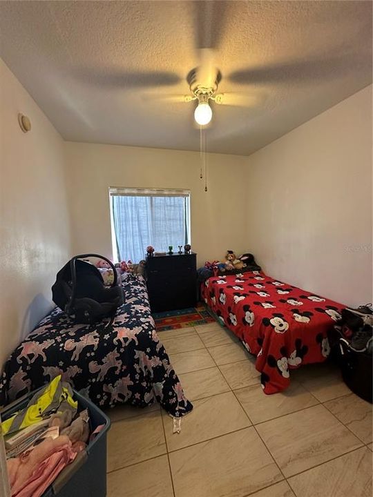 待售: $199,000 (3 贝兹, 2 浴室, 1151 平方英尺)