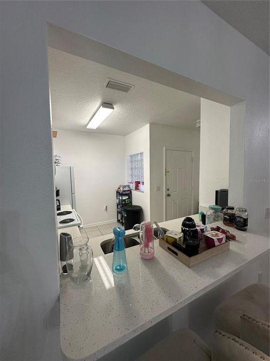 待售: $199,000 (3 贝兹, 2 浴室, 1151 平方英尺)