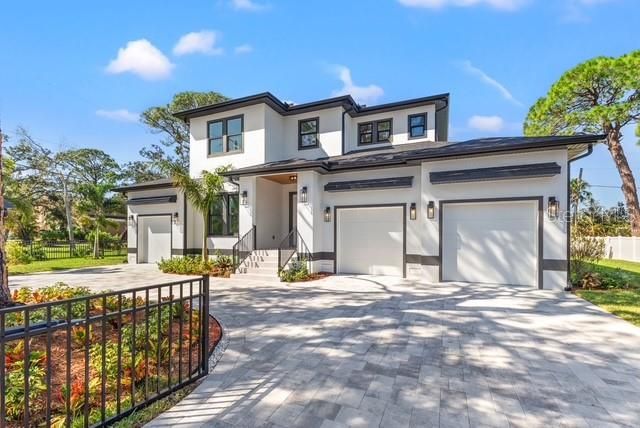 Recently Rented: $7,500 (4 beds, 3 baths, 3511 Square Feet)