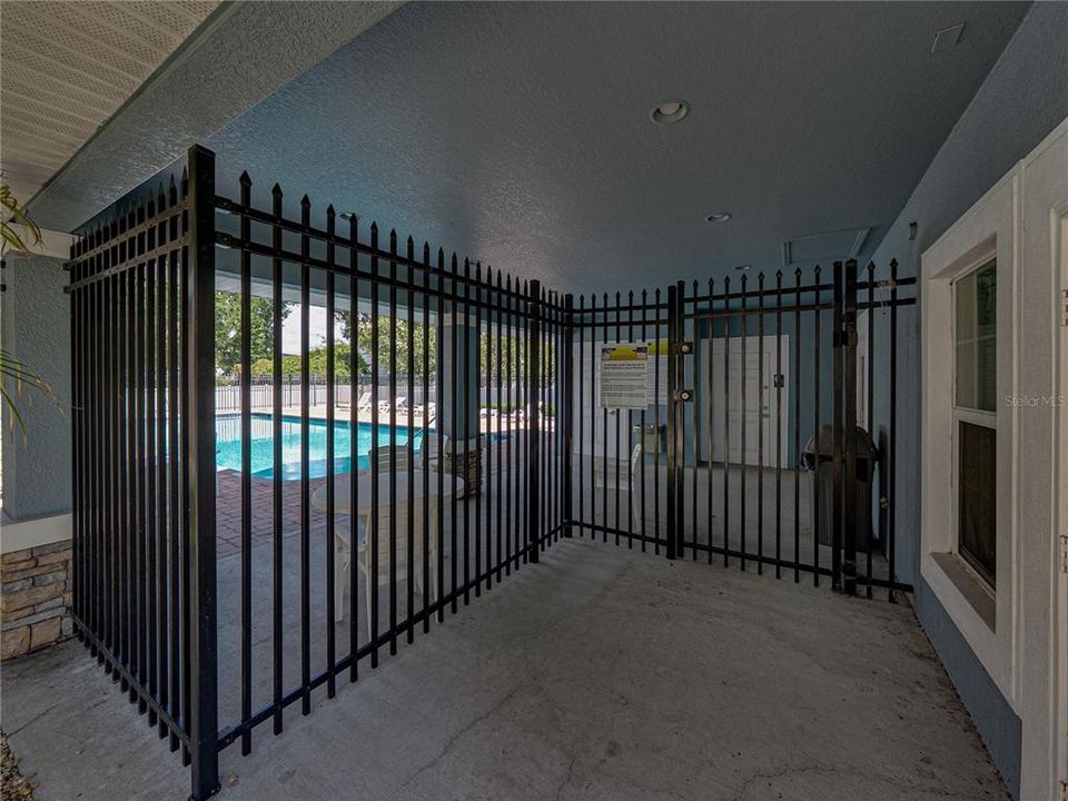 For Sale: $240,000 (3 beds, 2 baths, 1560 Square Feet)