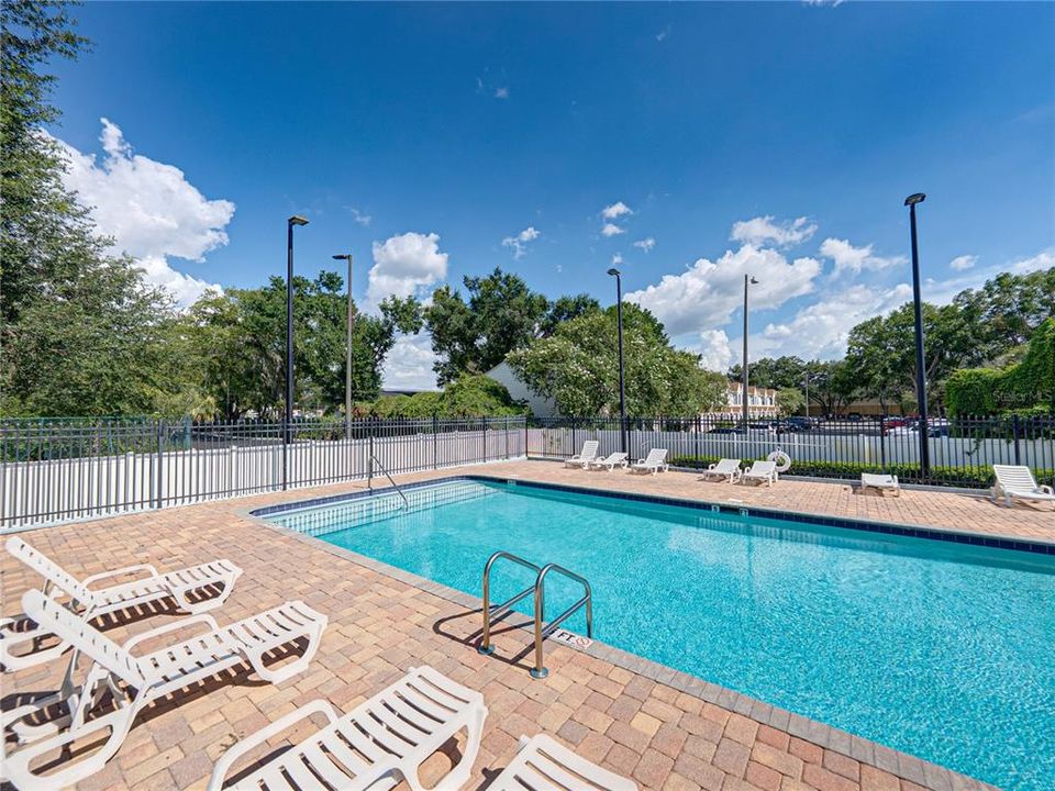 For Sale: $240,000 (3 beds, 2 baths, 1560 Square Feet)