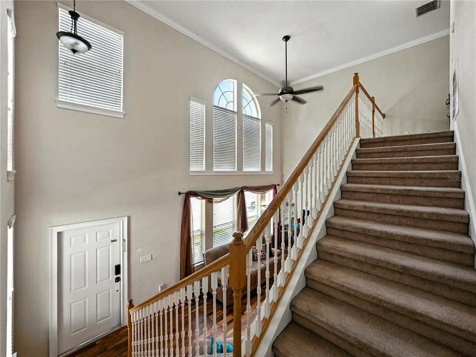 For Sale: $240,000 (3 beds, 2 baths, 1560 Square Feet)