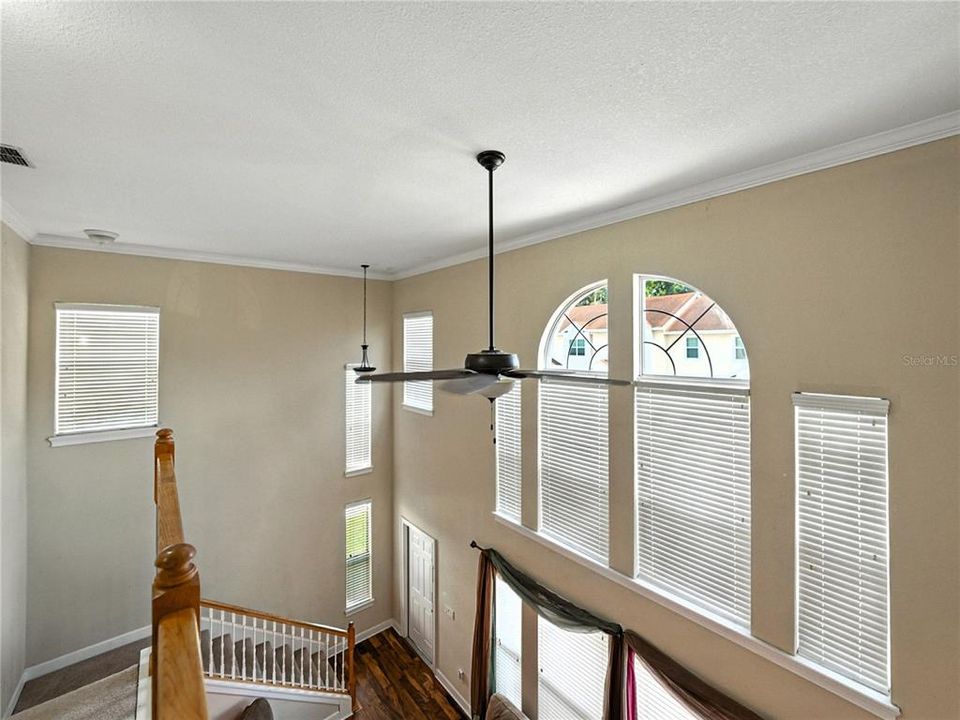 For Sale: $240,000 (3 beds, 2 baths, 1560 Square Feet)