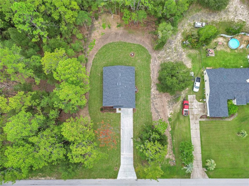 合同活跃: $320,000 (3 贝兹, 2 浴室, 1543 平方英尺)