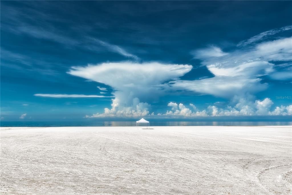 For Rent: $10,500 (2 beds, 2 baths, 1270 Square Feet)