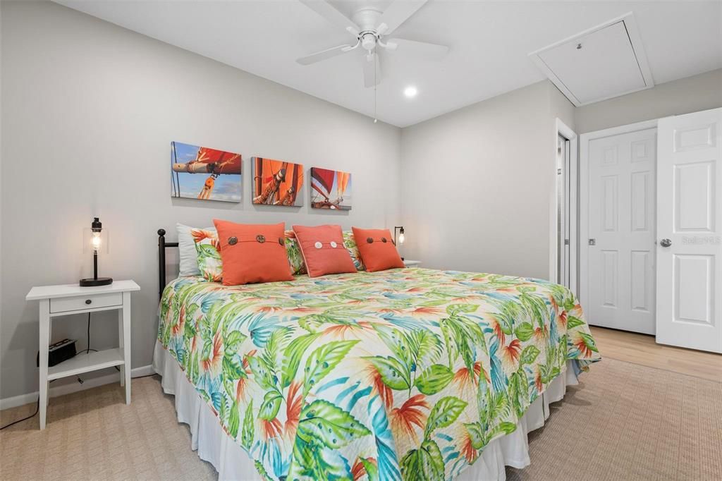 For Sale: $585,000 (3 beds, 2 baths, 1408 Square Feet)