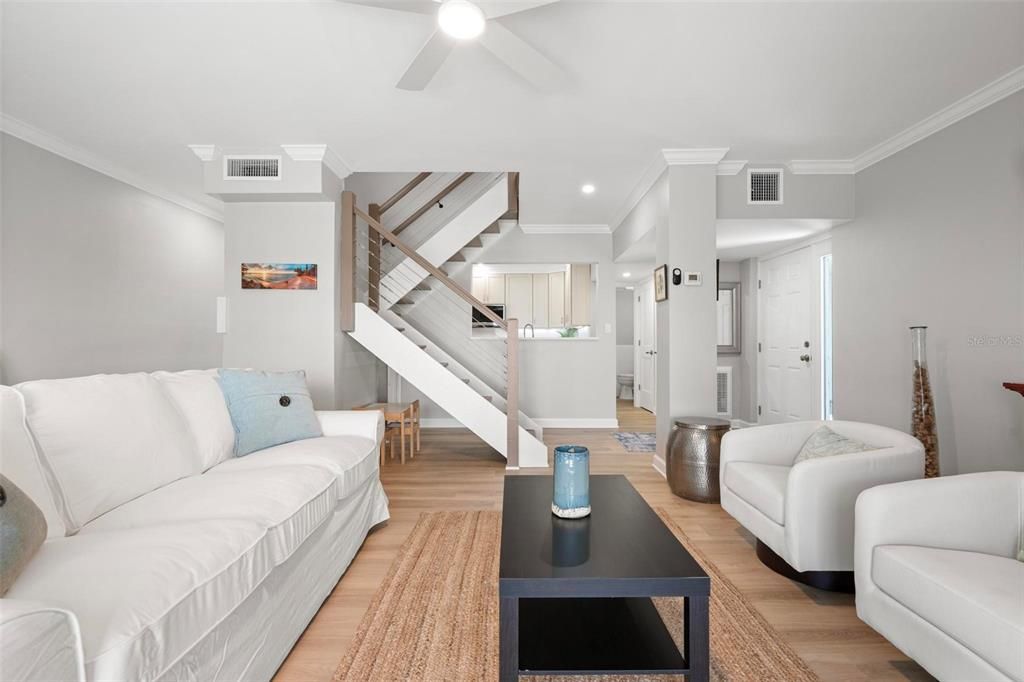 For Sale: $585,000 (3 beds, 2 baths, 1408 Square Feet)