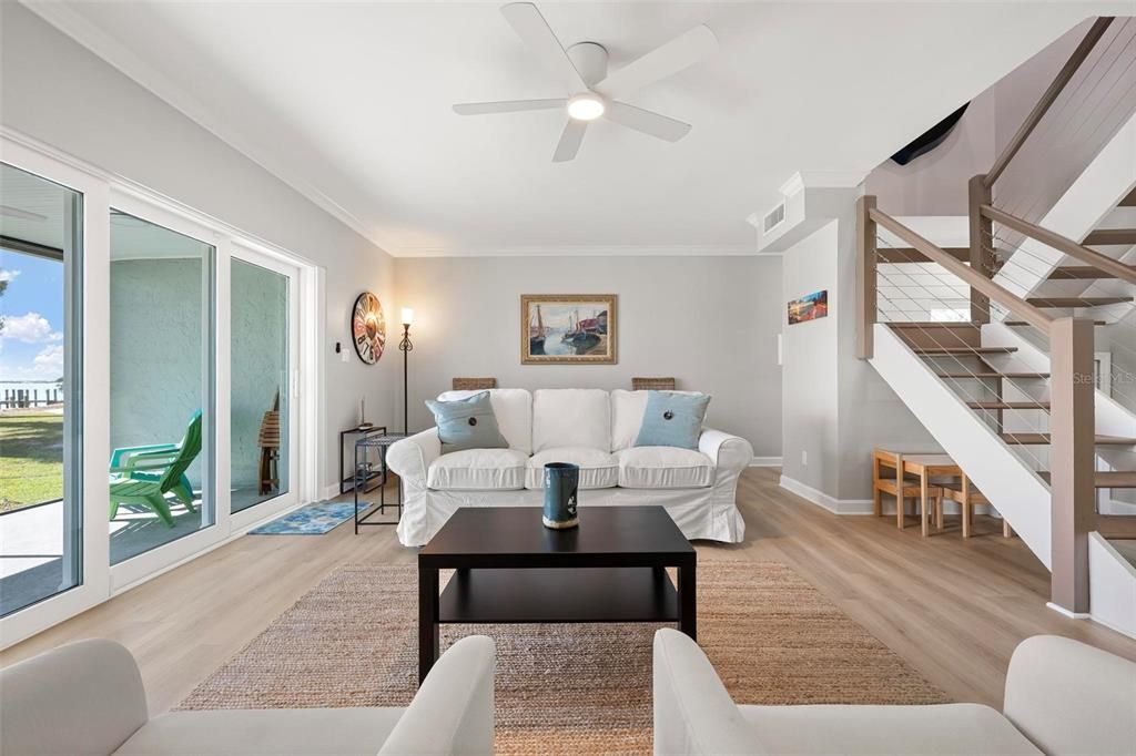 For Sale: $585,000 (3 beds, 2 baths, 1408 Square Feet)