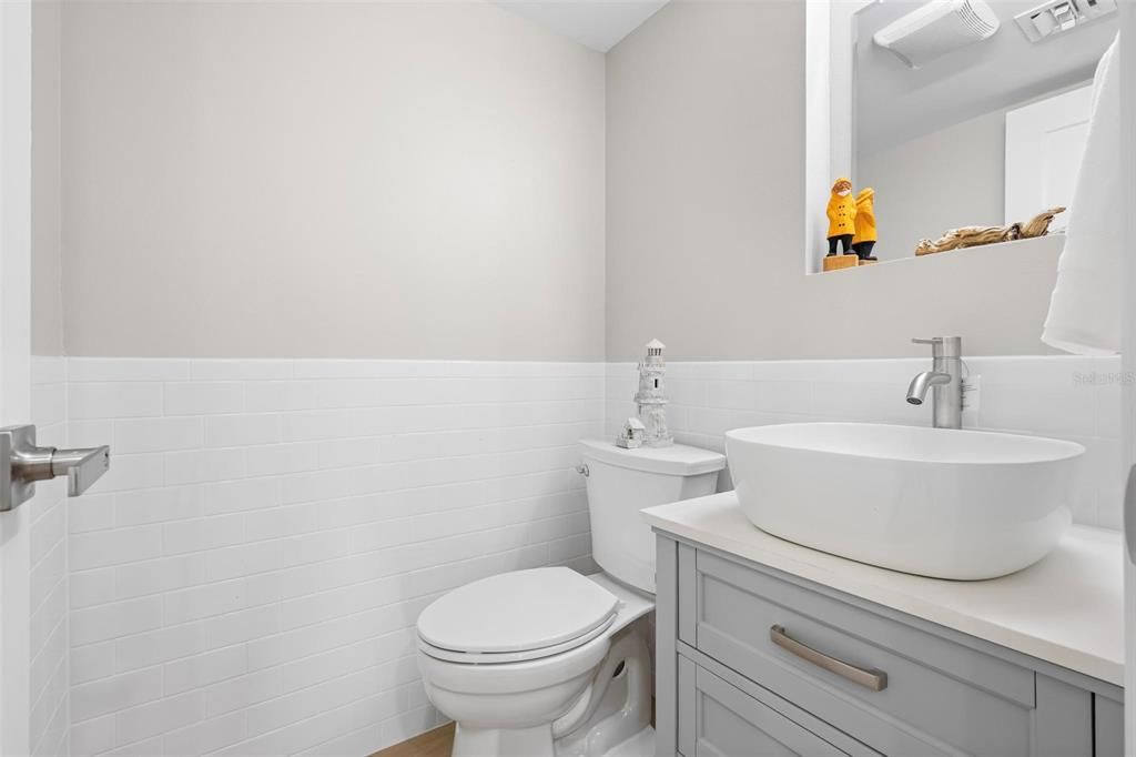 For Sale: $585,000 (3 beds, 2 baths, 1408 Square Feet)