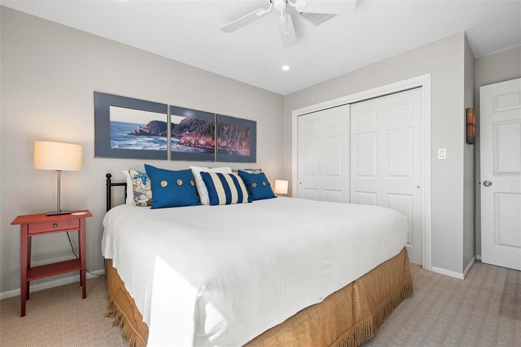 For Sale: $585,000 (3 beds, 2 baths, 1408 Square Feet)