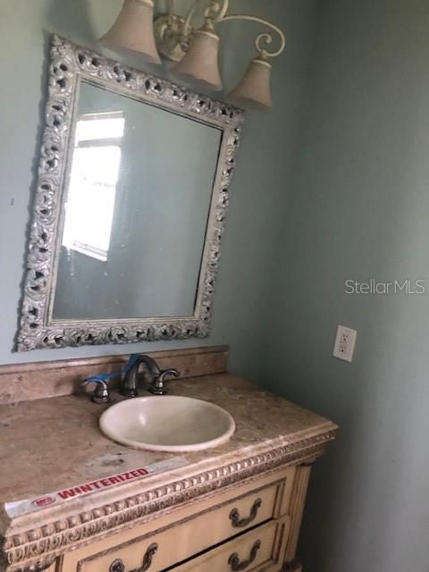 Active With Contract: $240,000 (3 beds, 2 baths, 1845 Square Feet)