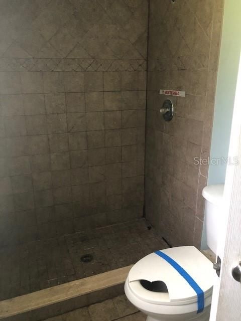 Active With Contract: $240,000 (3 beds, 2 baths, 1845 Square Feet)