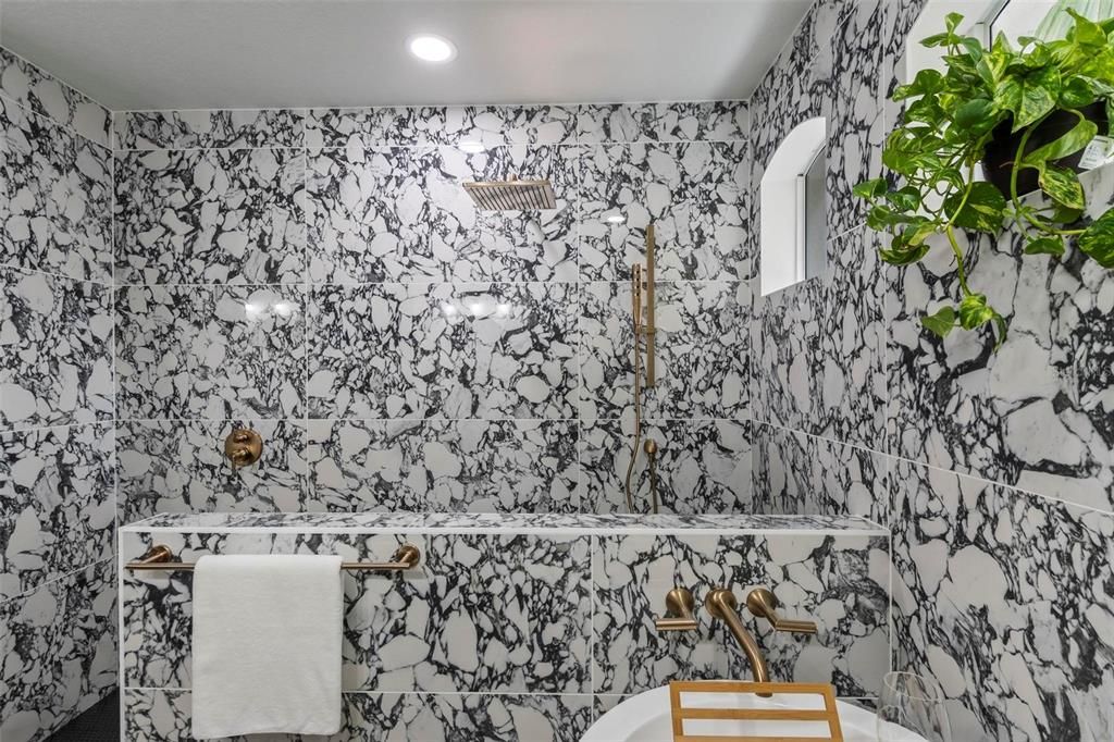 For Sale: $8,950,000 (0 beds, 0 baths, 31806 Square Feet)