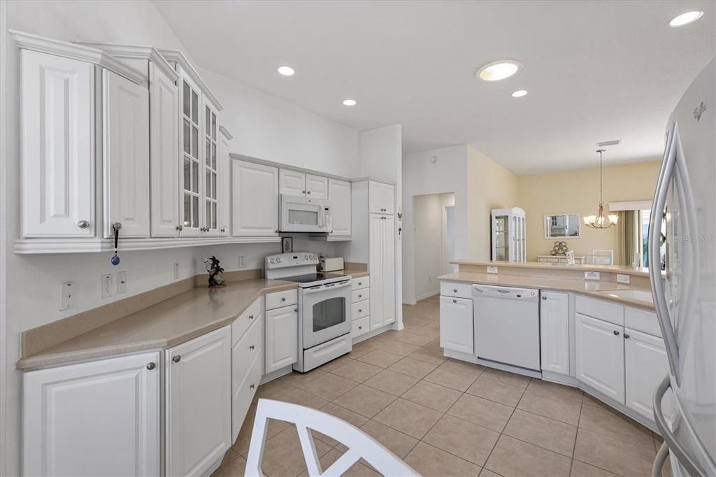 待售: $639,900 (3 贝兹, 2 浴室, 1927 平方英尺)