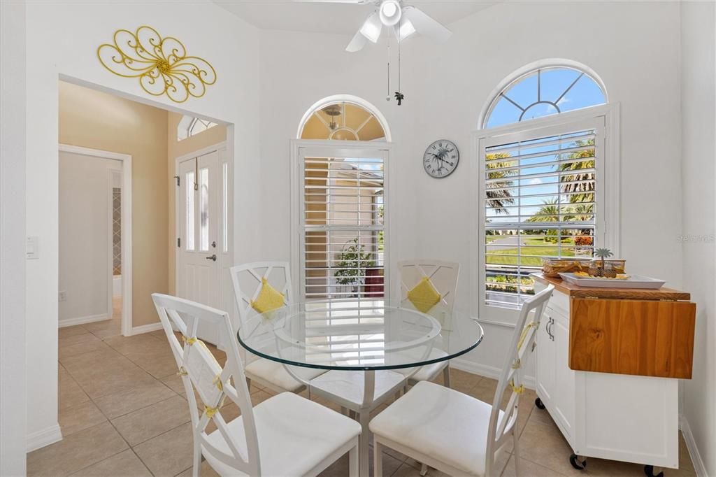 待售: $639,900 (3 贝兹, 2 浴室, 1927 平方英尺)