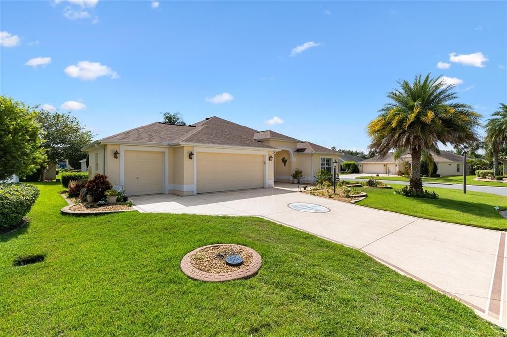 待售: $639,900 (3 贝兹, 2 浴室, 1927 平方英尺)