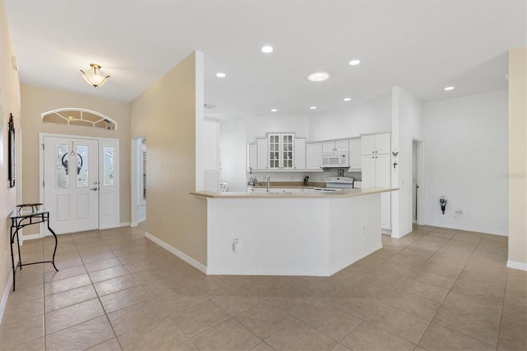 待售: $639,900 (3 贝兹, 2 浴室, 1927 平方英尺)