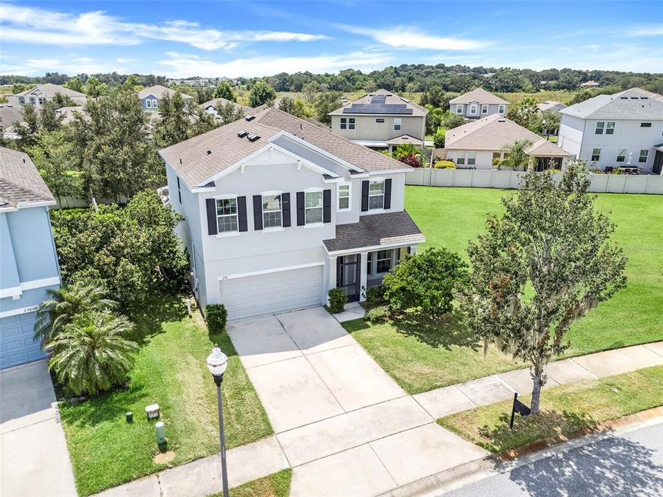 Active With Contract: $395,000 (3 beds, 2 baths, 2070 Square Feet)