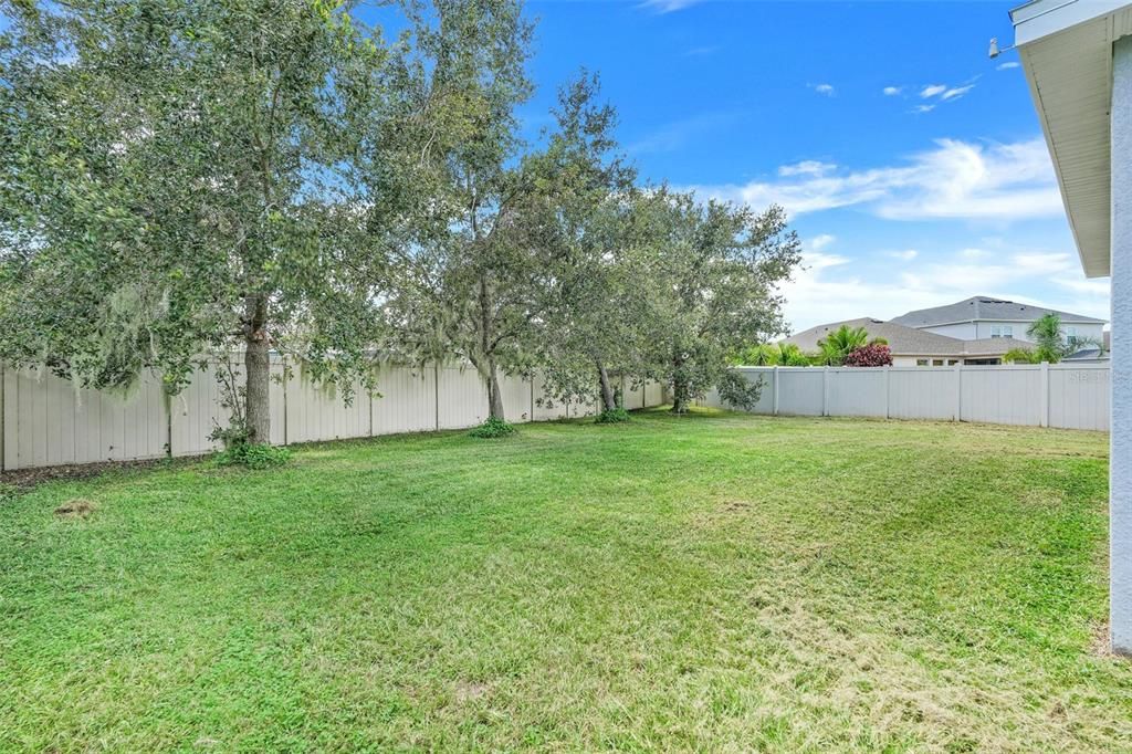 Active With Contract: $395,000 (3 beds, 2 baths, 2070 Square Feet)