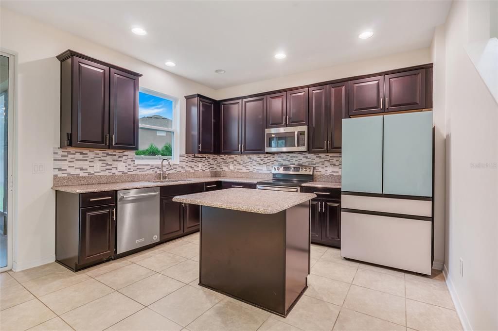 Active With Contract: $395,000 (3 beds, 2 baths, 2070 Square Feet)