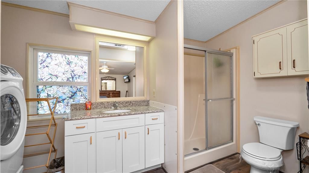 На продажу: $195,000 (2 спален, 2 ванн, 1404 Квадратных фут)