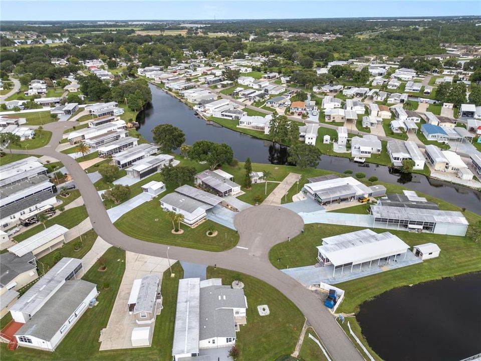 На продажу: $195,000 (2 спален, 2 ванн, 1404 Квадратных фут)