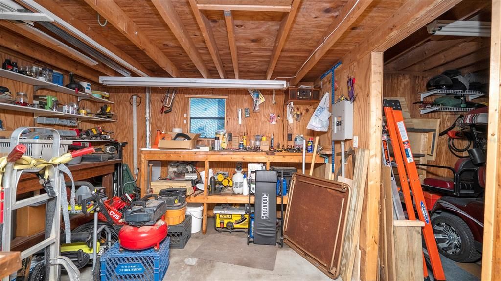 На продажу: $195,000 (2 спален, 2 ванн, 1404 Квадратных фут)