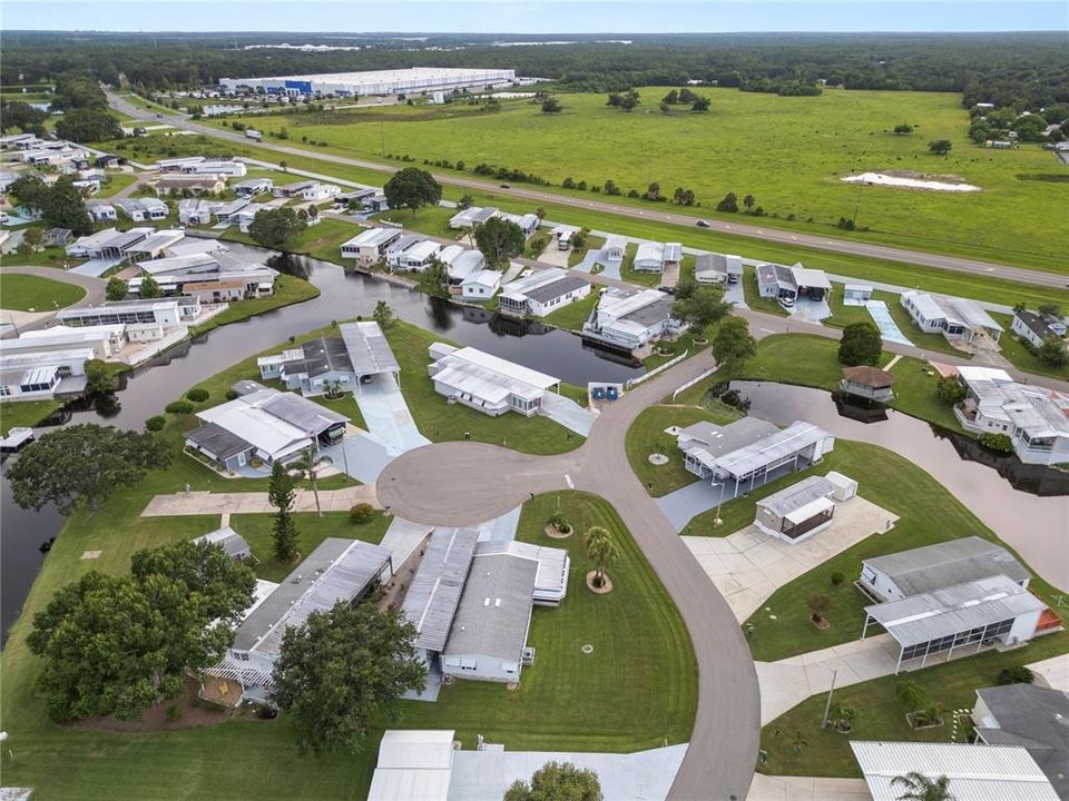 На продажу: $195,000 (2 спален, 2 ванн, 1404 Квадратных фут)