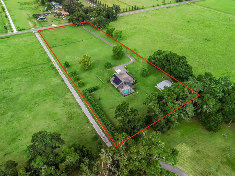 En Venta: $700,000 (3 camas, 2 baños, 1735 Pies cuadrados)