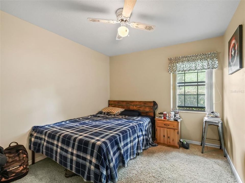 En Venta: $700,000 (3 camas, 2 baños, 1735 Pies cuadrados)