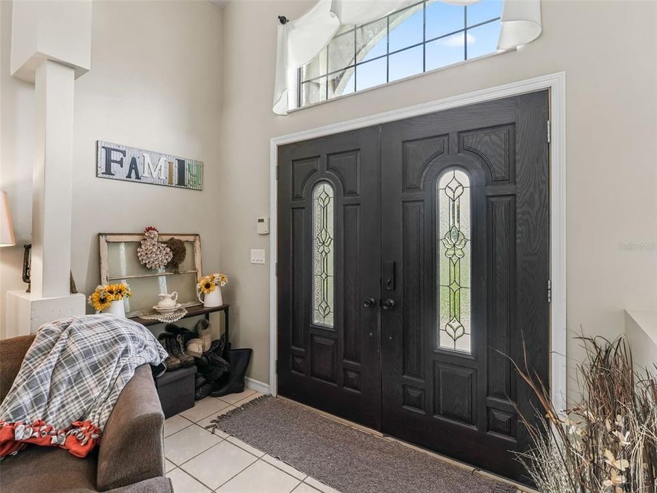 En Venta: $700,000 (3 camas, 2 baños, 1735 Pies cuadrados)