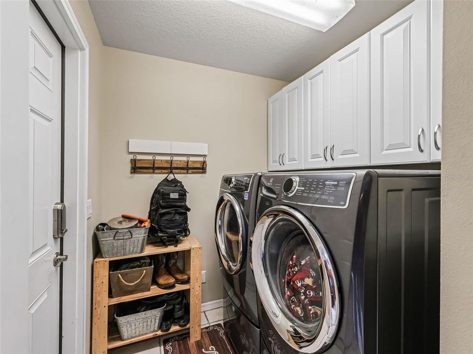 En Venta: $700,000 (3 camas, 2 baños, 1735 Pies cuadrados)