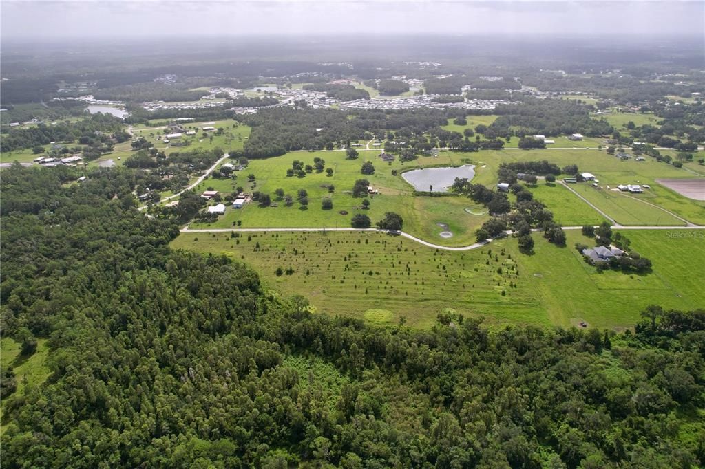 На продажу: $1,250,000 (18.81 acres)