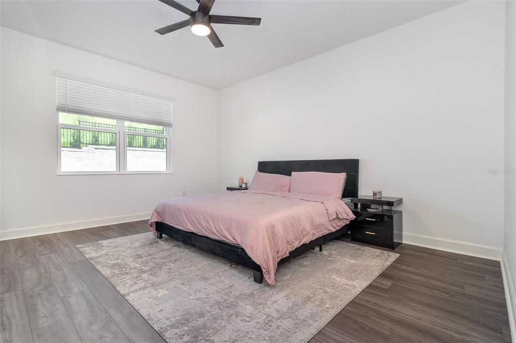 Active With Contract: $440,000 (3 beds, 2 baths, 2191 Square Feet)