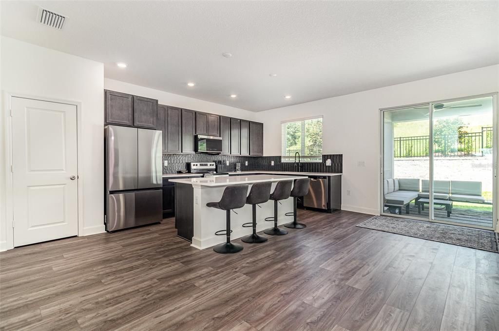 Active With Contract: $440,000 (3 beds, 2 baths, 2191 Square Feet)