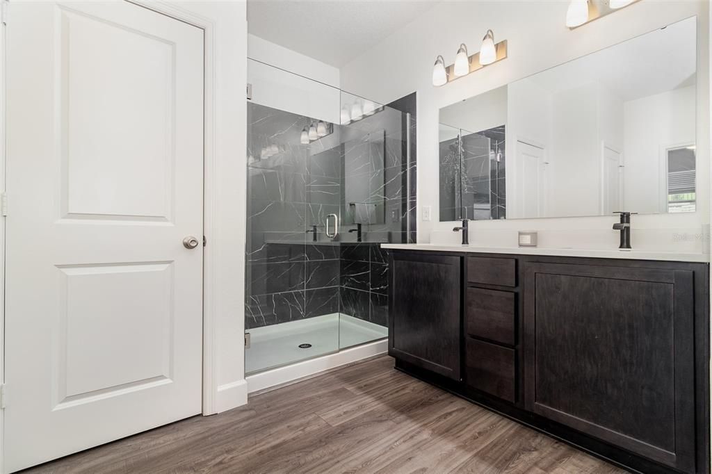 Active With Contract: $440,000 (3 beds, 2 baths, 2191 Square Feet)