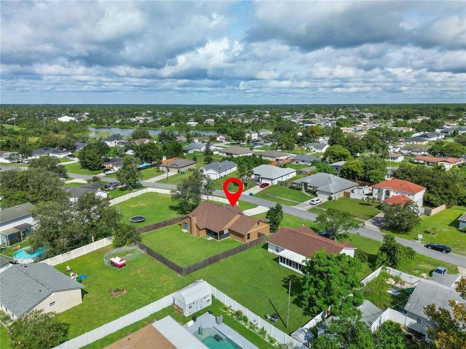 合同活跃: $328,000 (3 贝兹, 2 浴室, 1726 平方英尺)