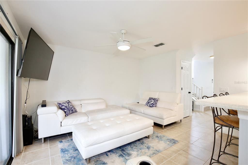 En Venta: $242,000 (2 camas, 1 baños, 1190 Pies cuadrados)