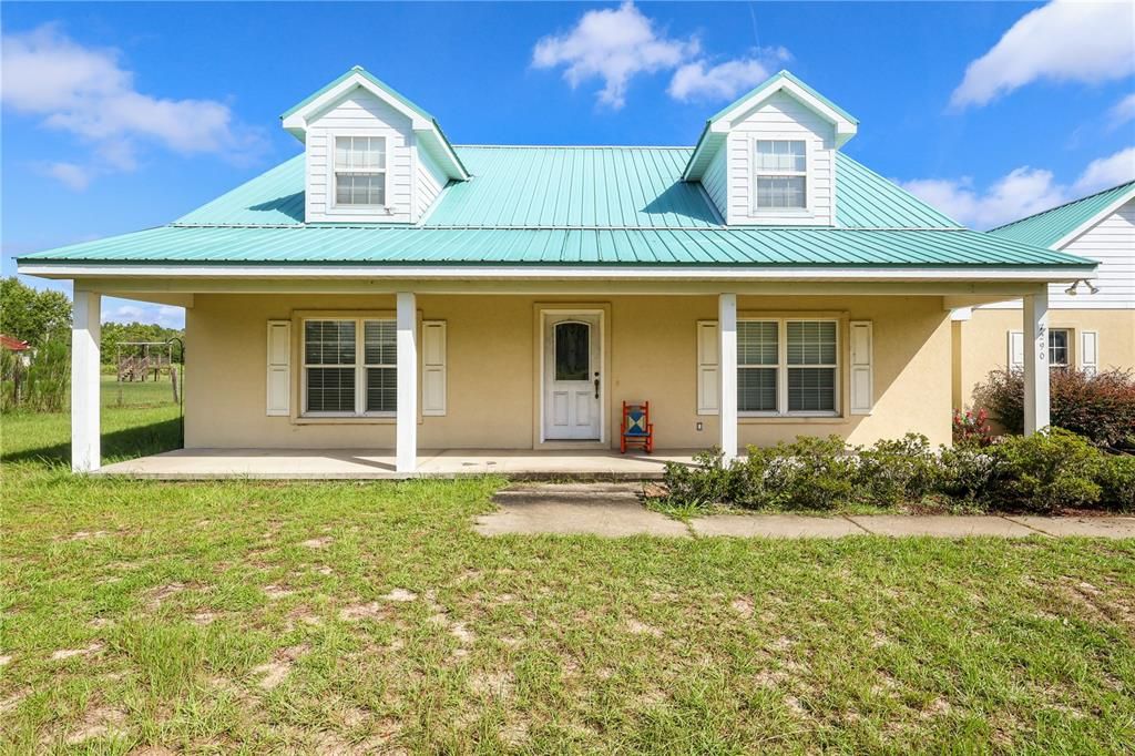 For Sale: $375,000 (3 beds, 2 baths, 2016 Square Feet)