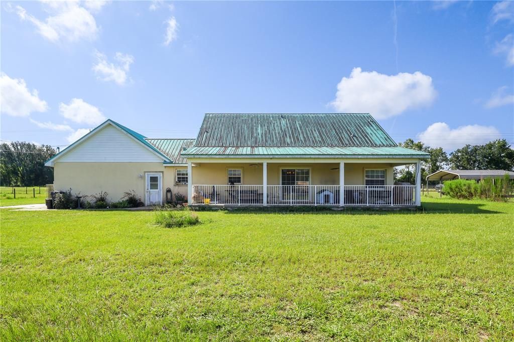 For Sale: $375,000 (3 beds, 2 baths, 2016 Square Feet)