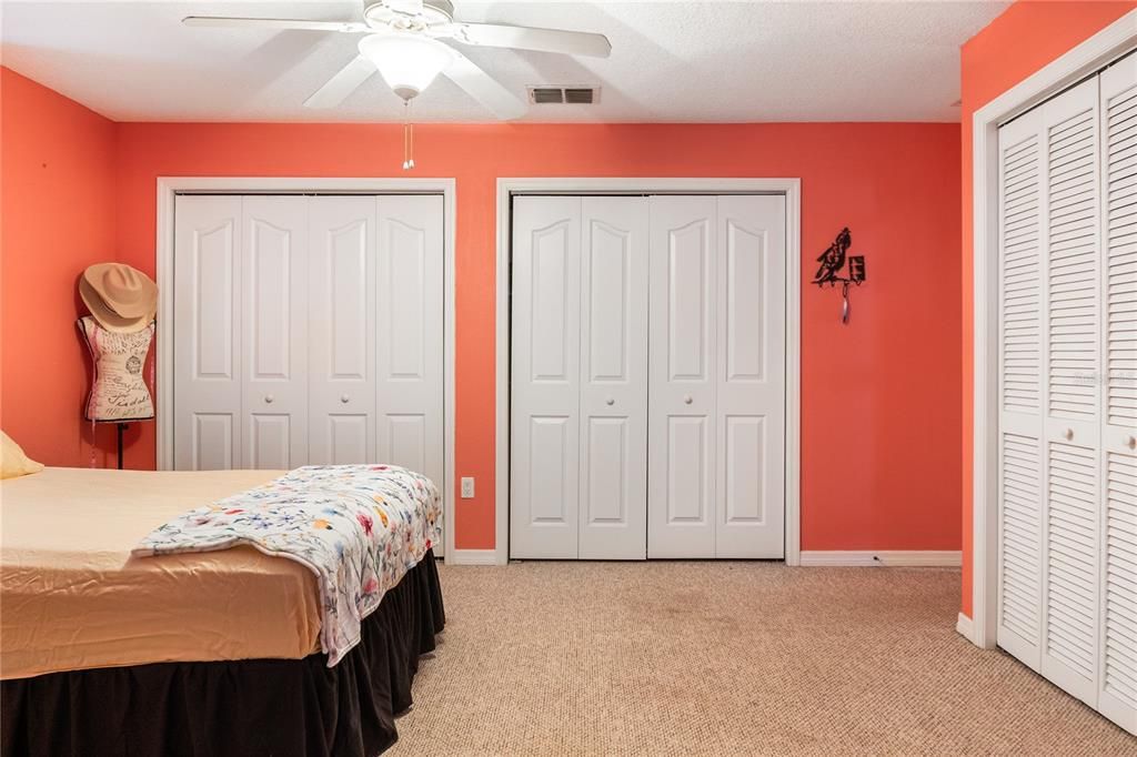 For Sale: $375,000 (3 beds, 2 baths, 2016 Square Feet)