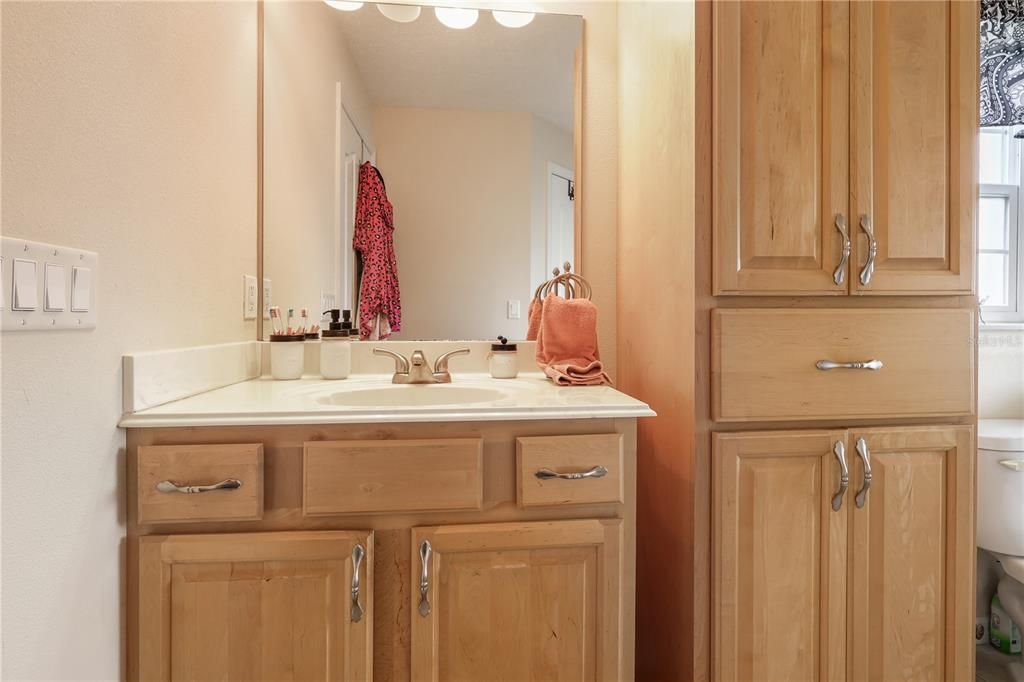 For Sale: $375,000 (3 beds, 2 baths, 2016 Square Feet)