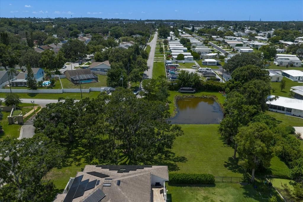 待售: $279,000 (0.37 acres)