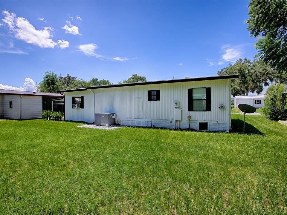 Activo con contrato: $120,000 (2 camas, 1 baños, 768 Pies cuadrados)